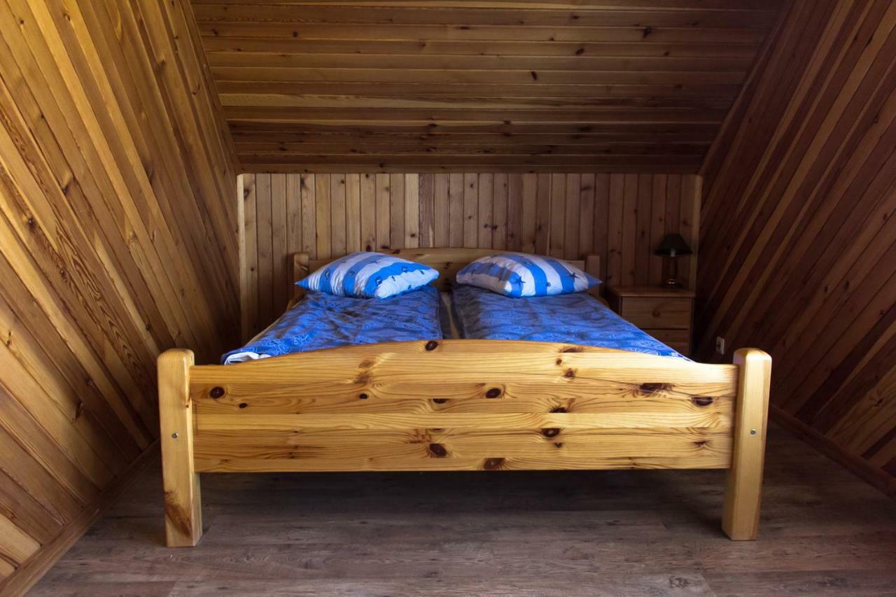 Lielkaibeni Hotell Vecpiebalga Exteriör bild